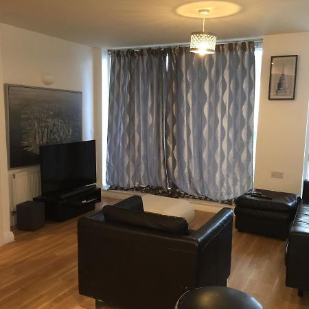 1 Bed Apt Near Canary Wharf London City Centre Exterior photo