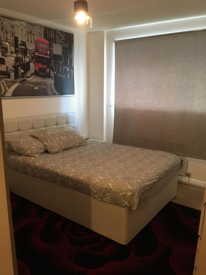 1 Bed Apt Near Canary Wharf London City Centre Exterior photo